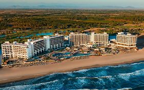 Dreams Estrella Del Mar Mazatlán Golf & Spa Resort Location 5*